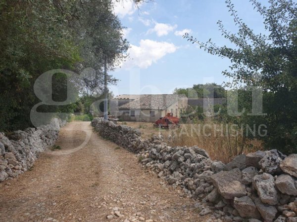 casa indipendente in vendita a Noto in zona Testa dell'Acqua