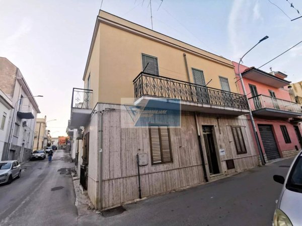 casa indipendente in vendita a Noto