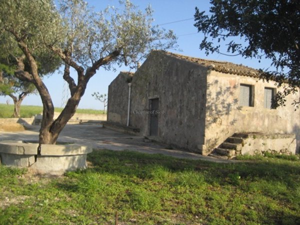 casa indipendente in vendita a Noto