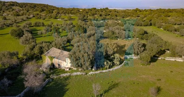 casale in vendita a Noto