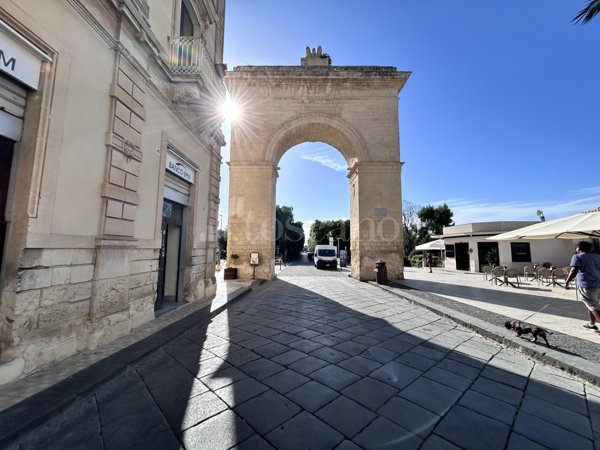 casa indipendente in vendita a Noto