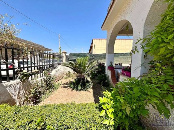 casa indipendente in vendita a Noto in zona Calabernardo