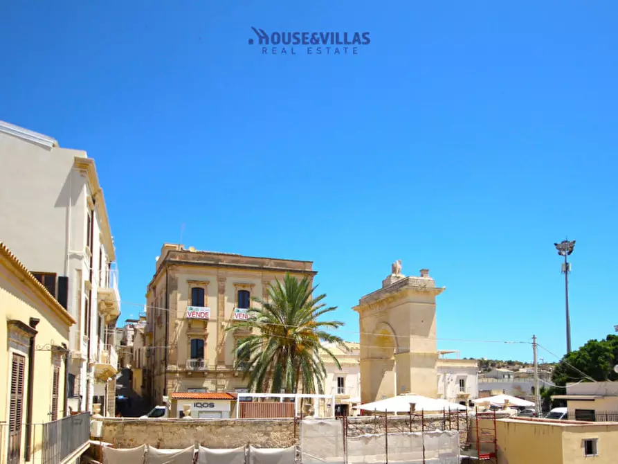 casa indipendente in vendita a Noto