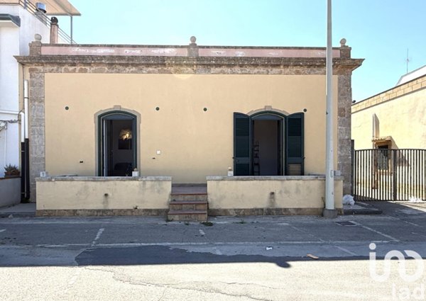 casa indipendente in vendita a Noto in zona Calabernardo