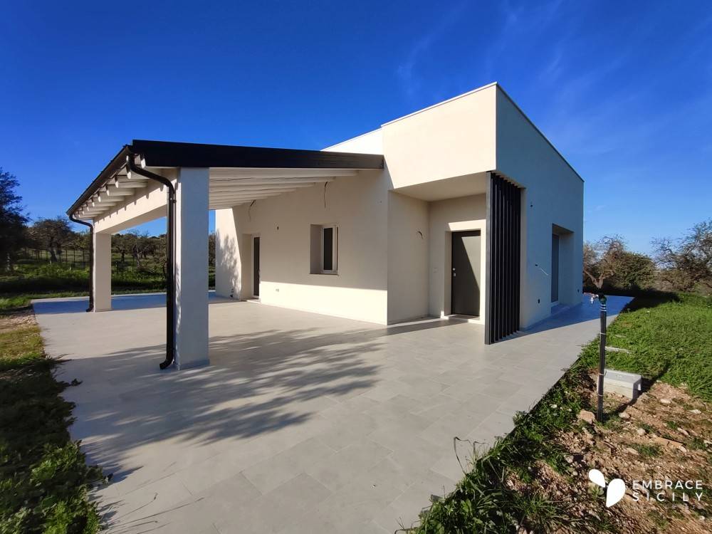casa indipendente in vendita a Noto