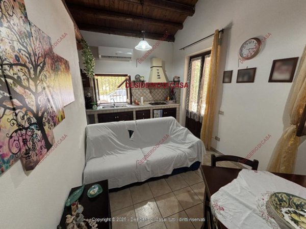 casa indipendente in vendita a Noto