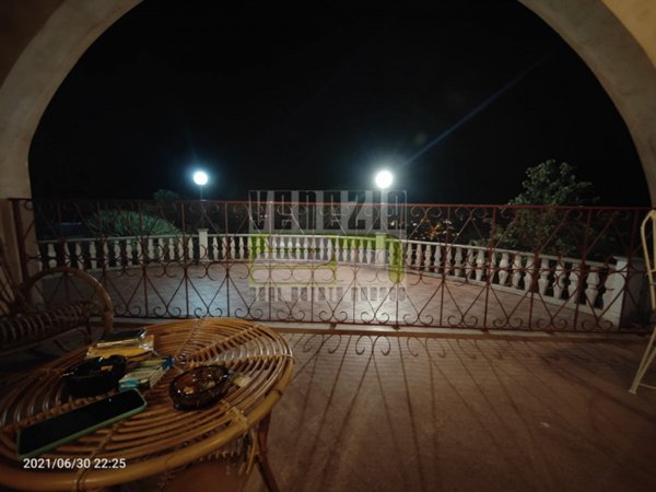 casa indipendente in vendita a Noto