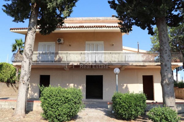 casa indipendente in vendita a Noto in zona San Corrado di Fuori
