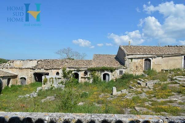 negozio in vendita a Noto in zona Vendicari