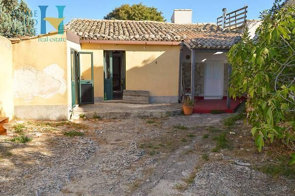 negozio in vendita a Noto in zona Vendicari