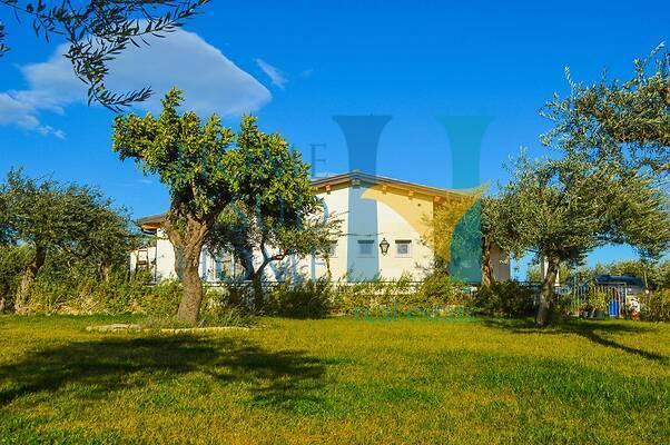 negozio in vendita a Noto in zona Vendicari
