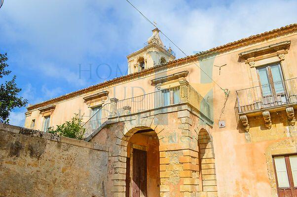 negozio in vendita a Noto in zona Vendicari