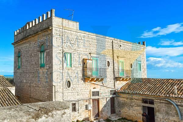negozio in vendita a Noto