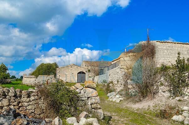 negozio in vendita a Noto