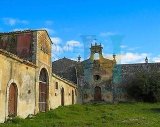 negozio in vendita a Noto