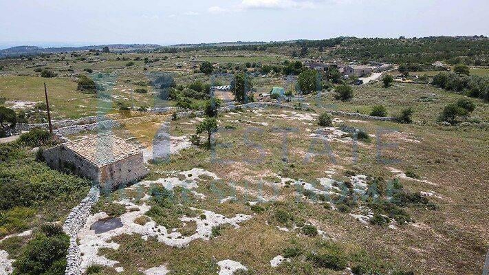 casa indipendente in vendita a Noto