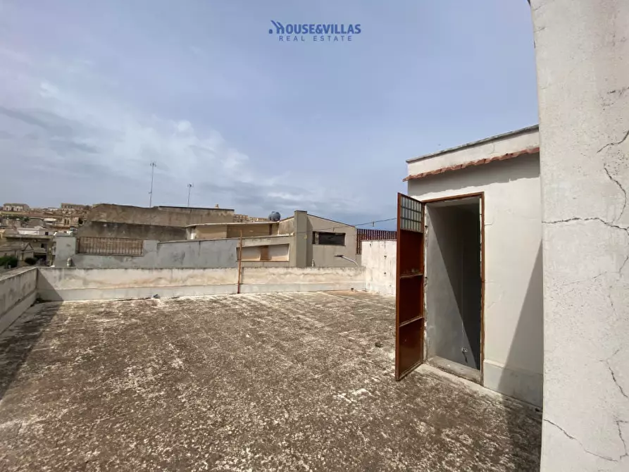 casa indipendente in vendita a Noto