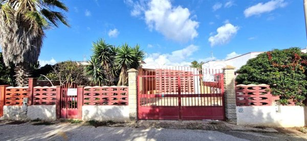 casa indipendente in vendita a Noto