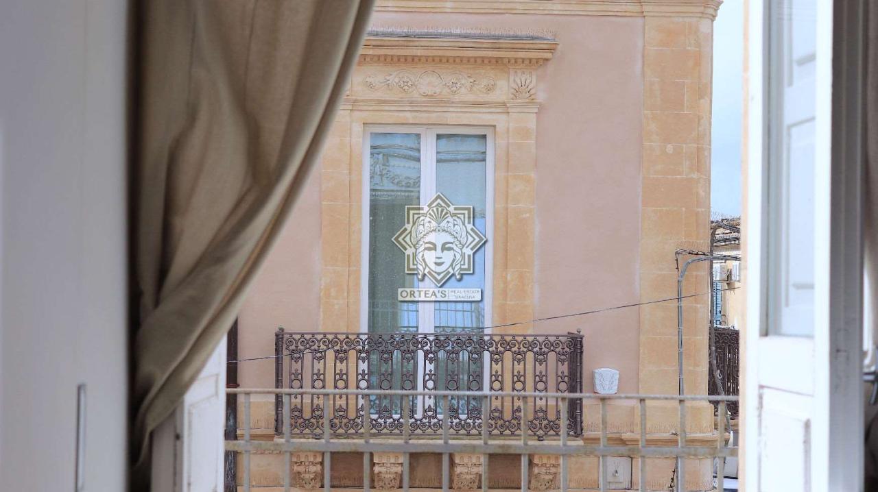casa indipendente in vendita a Noto