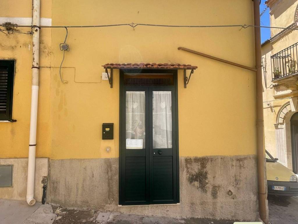 casa indipendente in vendita a Noto