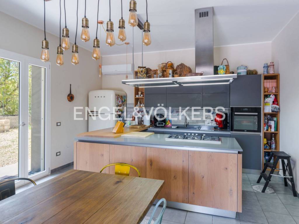 casa indipendente in vendita a Noto