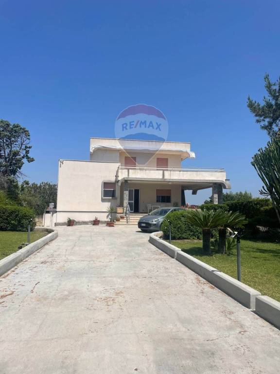 casa indipendente in vendita a Noto in zona San Lorenzo
