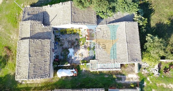 casale in vendita a Noto