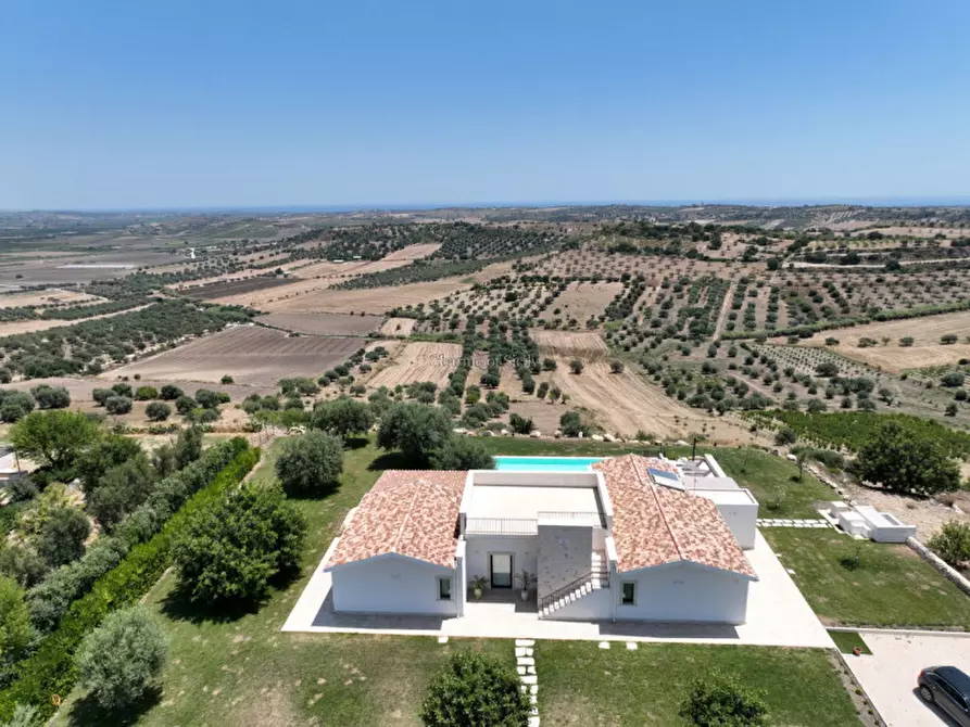 casa indipendente in vendita a Noto