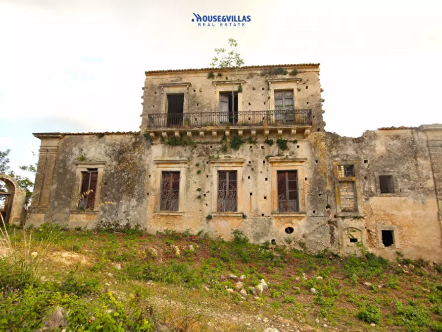 casa indipendente in vendita a Noto