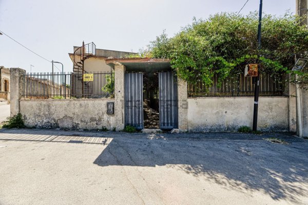 casa indipendente in vendita a Noto in zona San Corrado di Fuori