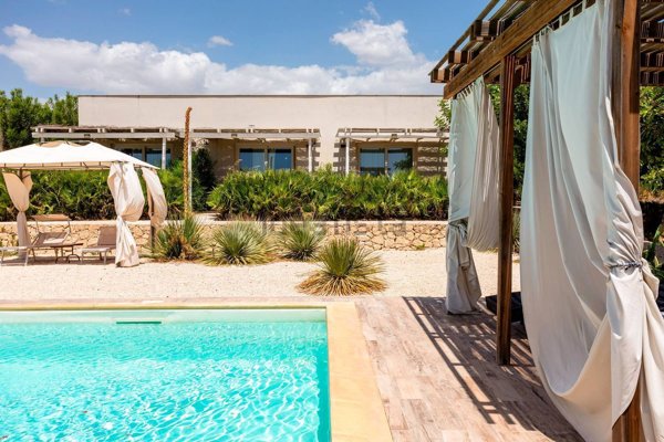 casale in vendita a Noto