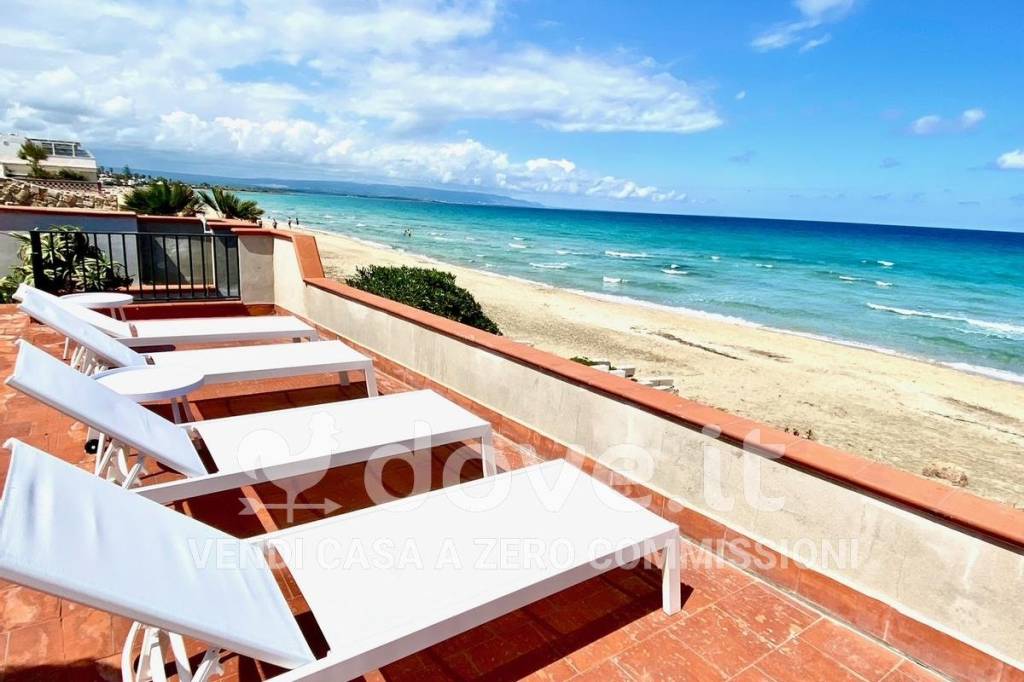 casa indipendente in vendita a Noto in zona Reitani