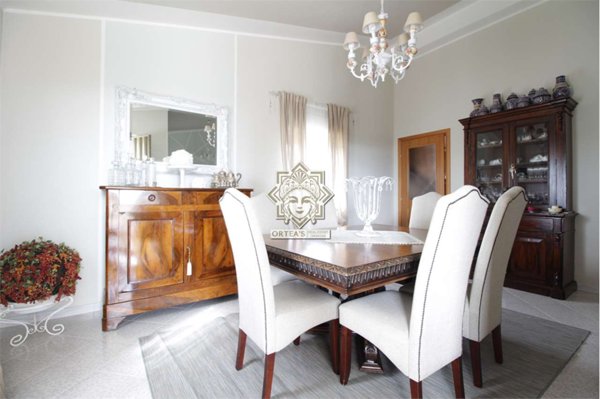 casa indipendente in vendita a Noto