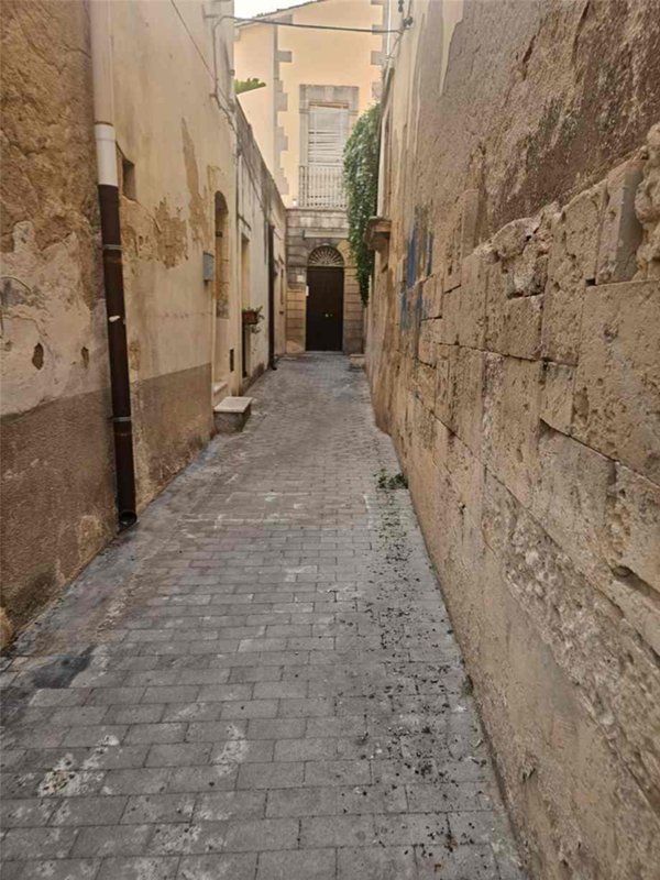 casa indipendente in vendita a Noto