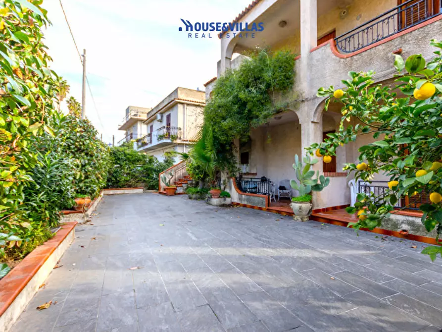 casa indipendente in vendita a Noto
