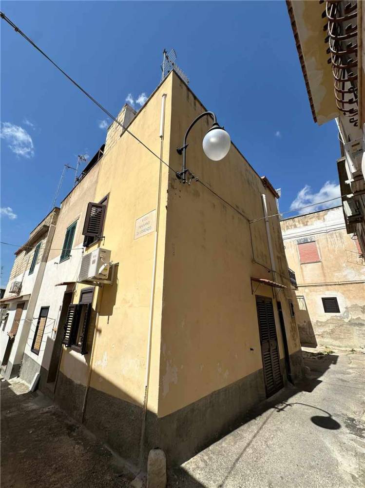 casa indipendente in vendita a Noto