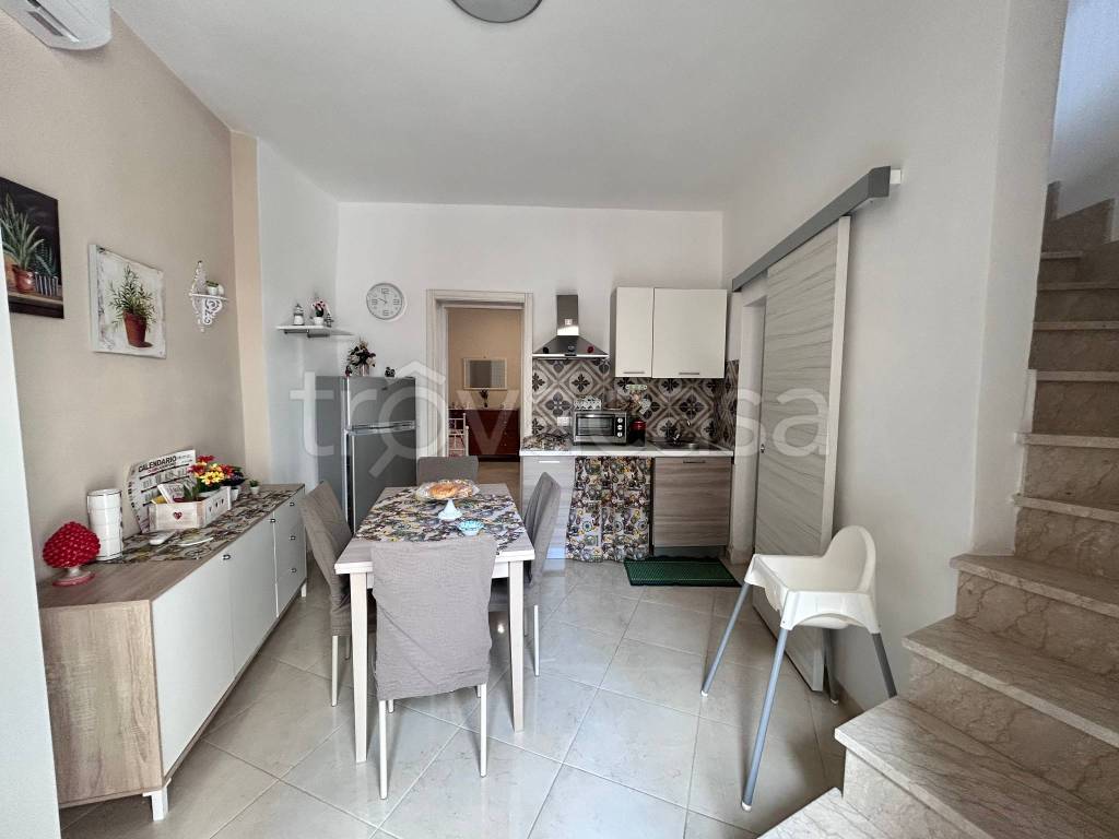 casa indipendente in vendita a Noto