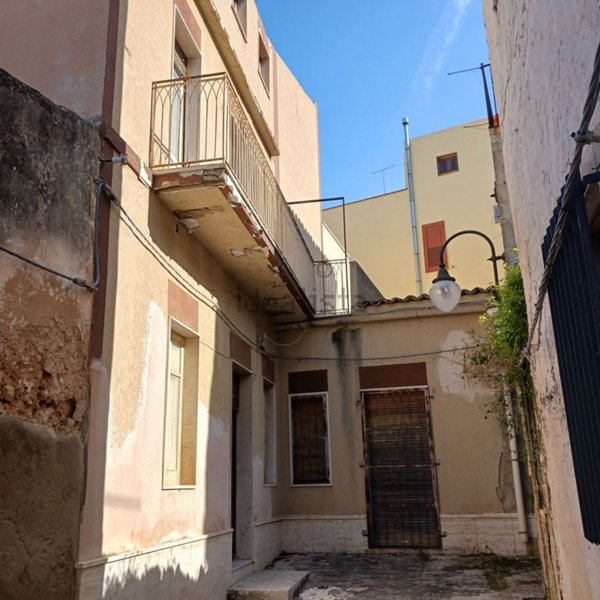 casa indipendente in vendita a Noto