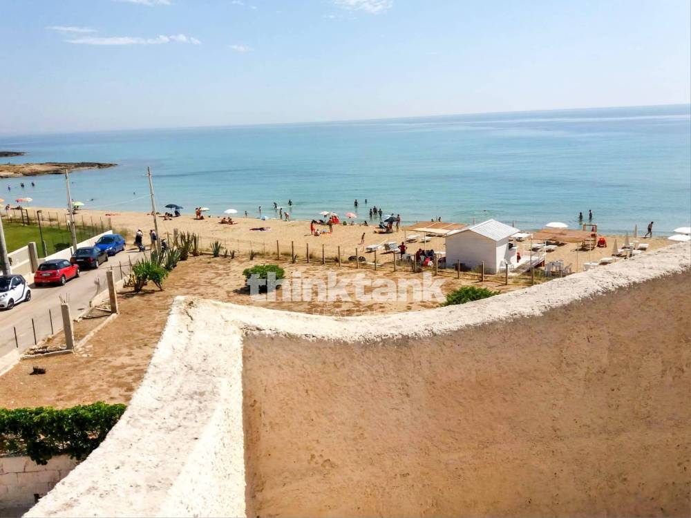 casa indipendente in vendita a Noto in zona San Lorenzo