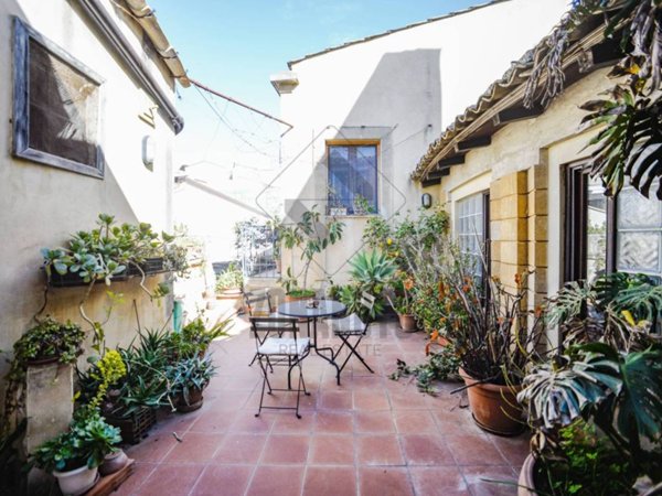 casa semindipendente in vendita a Noto