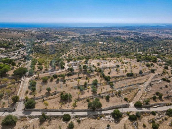 casa indipendente in vendita a Noto in zona Vendicari