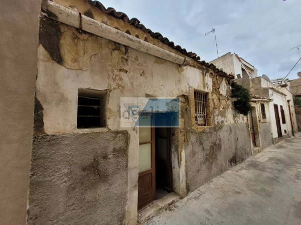 casa indipendente in vendita a Noto