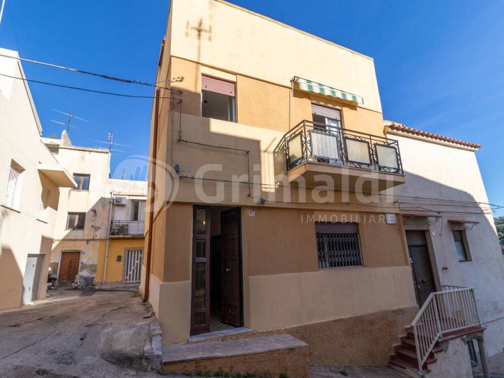casa semindipendente in vendita a Noto