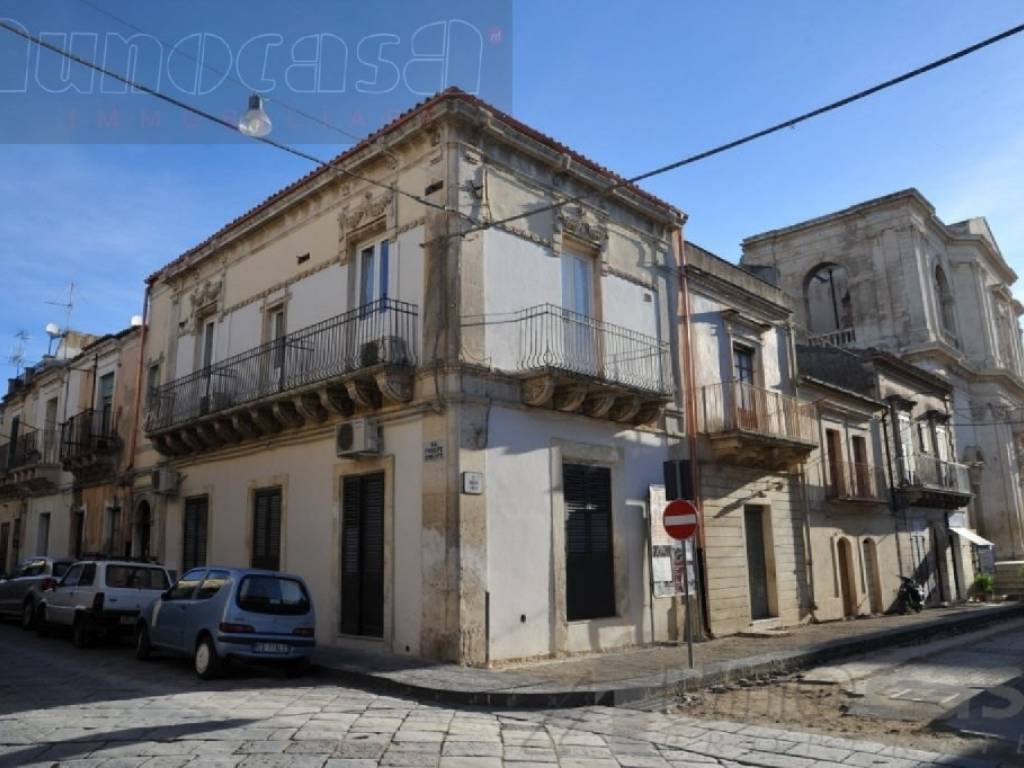 appartamento in vendita a Noto