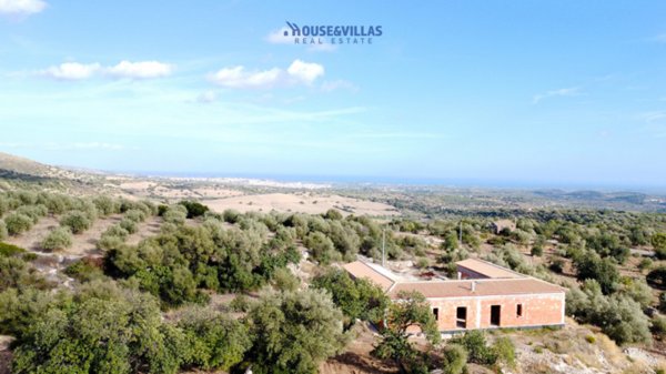 casa indipendente in vendita a Noto