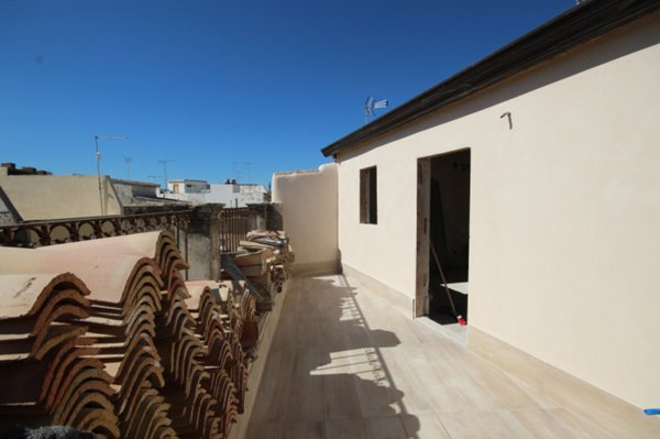 casa indipendente in vendita a Noto