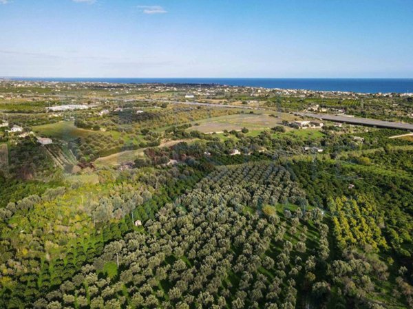 casa indipendente in vendita a Noto in zona Vendicari