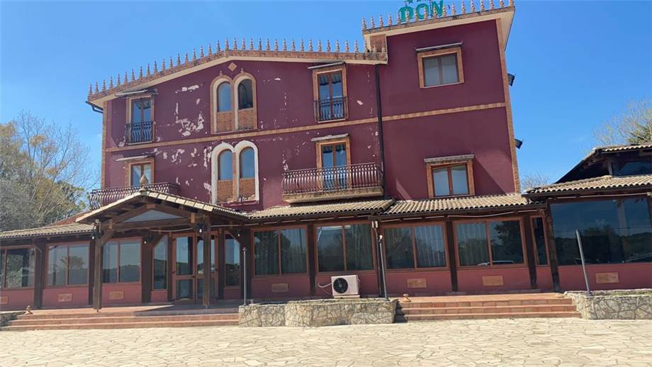 negozio in vendita a Noto