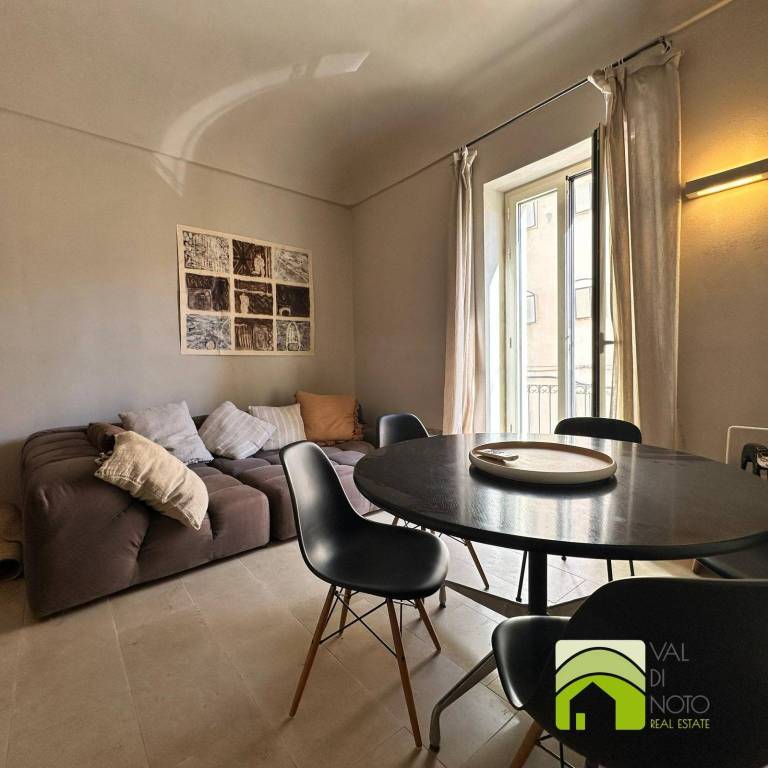 casa indipendente in vendita a Noto