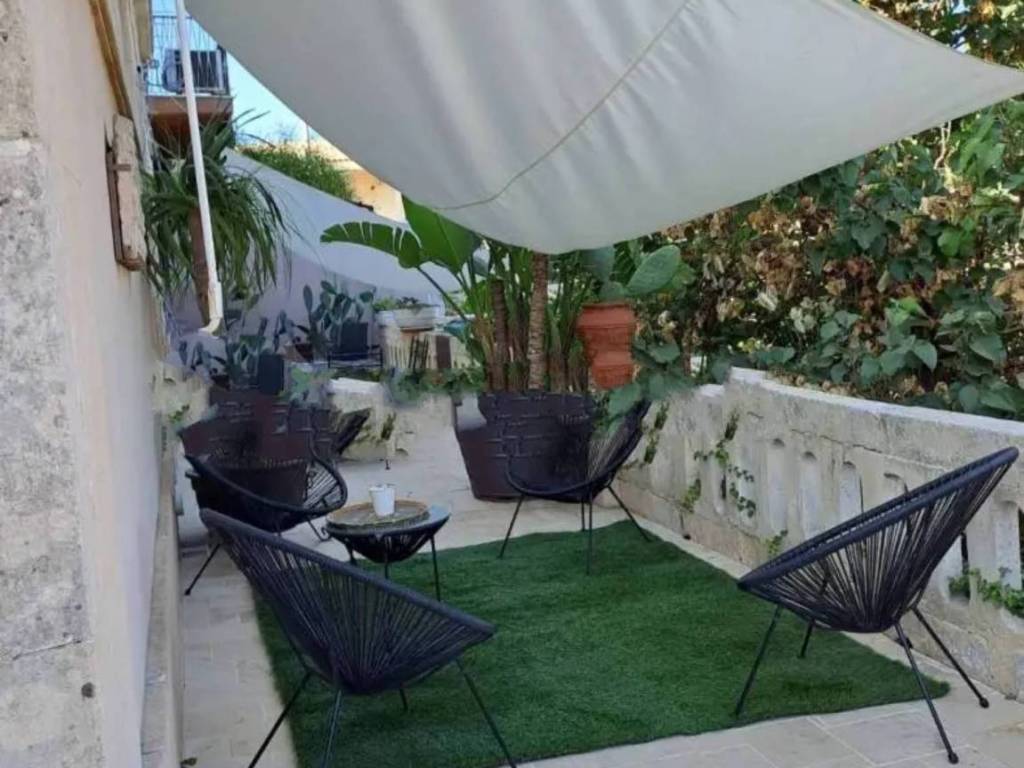 appartamento in vendita a Noto in zona San Corrado di Fuori